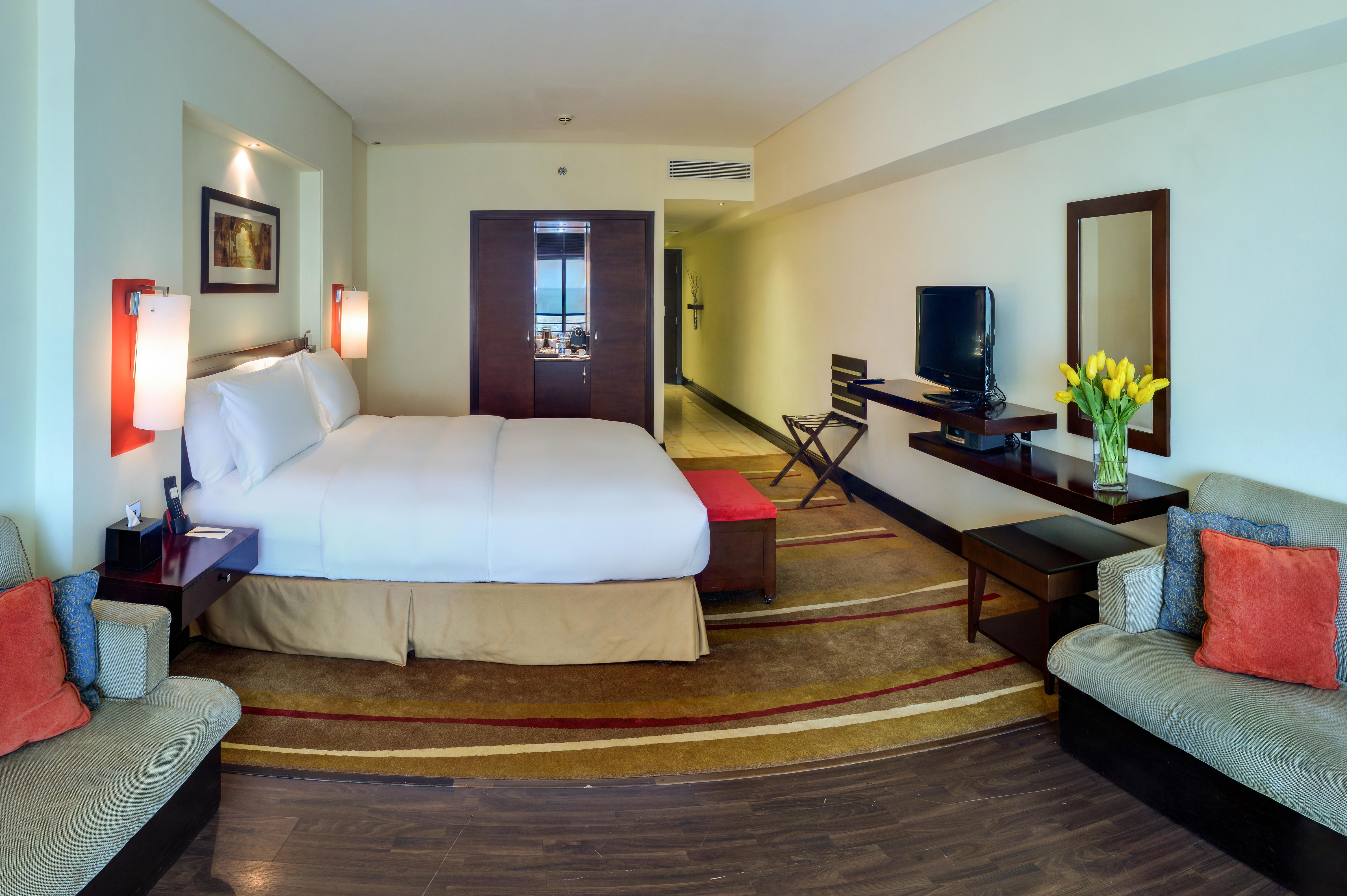 מלון Sofitel Al Khobar The Corniche מראה חיצוני תמונה A room at the hotel