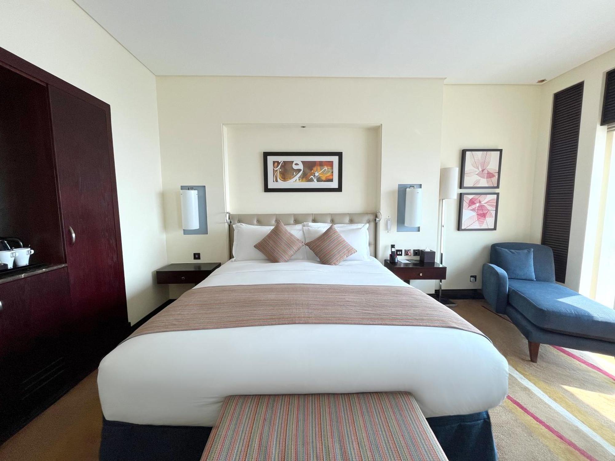 מלון Sofitel Al Khobar The Corniche מראה חיצוני תמונה A bedroom at the hotel