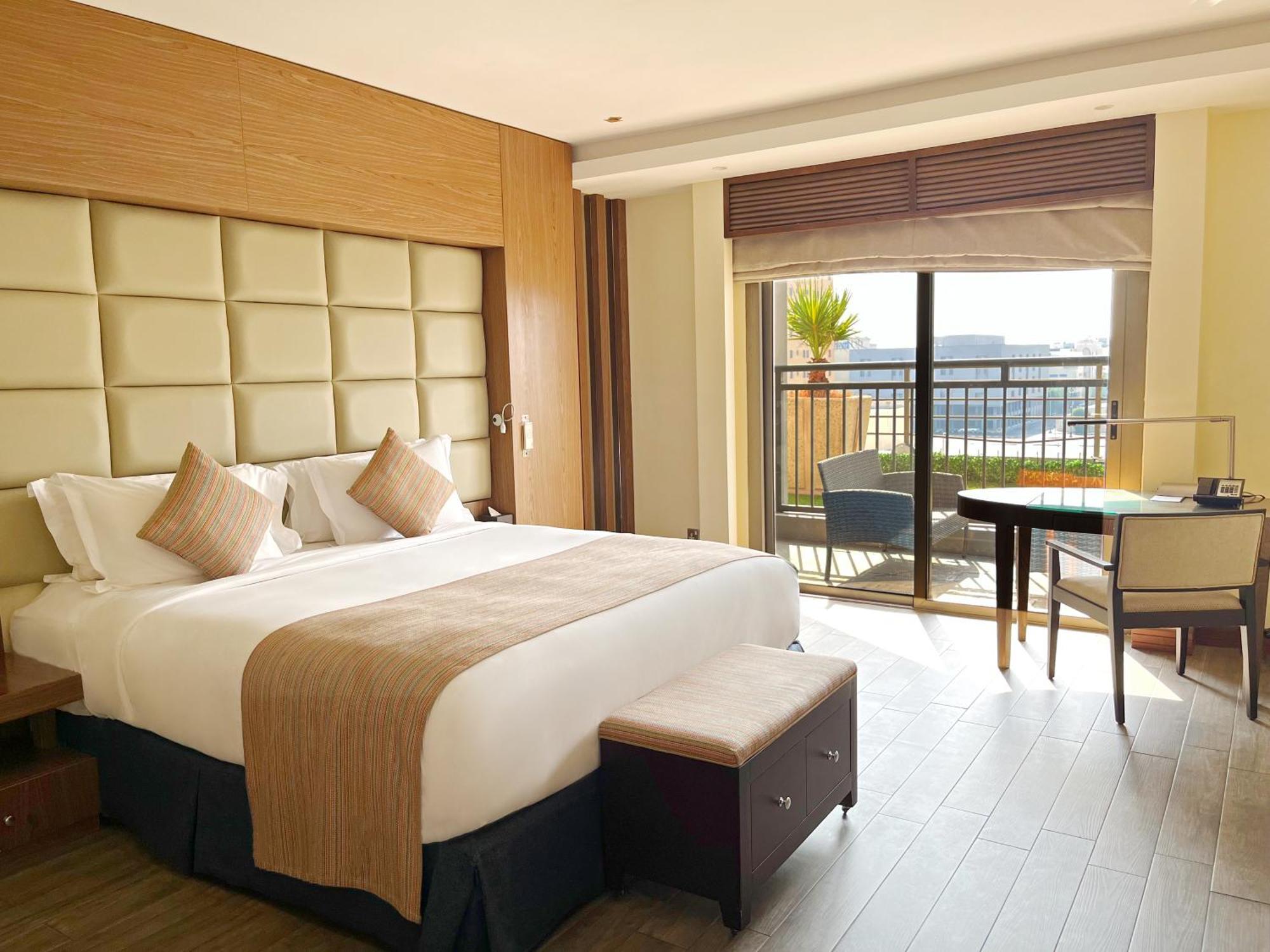 מלון Sofitel Al Khobar The Corniche מראה חיצוני תמונה A room at the hotel