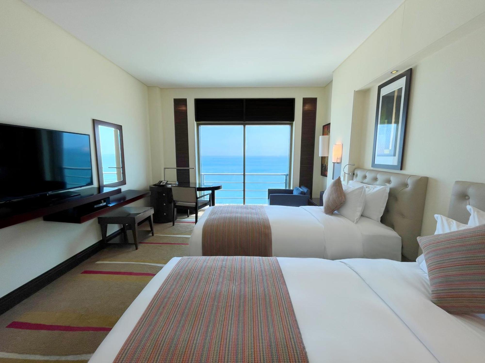 מלון Sofitel Al Khobar The Corniche מראה חיצוני תמונה A room at the hotel