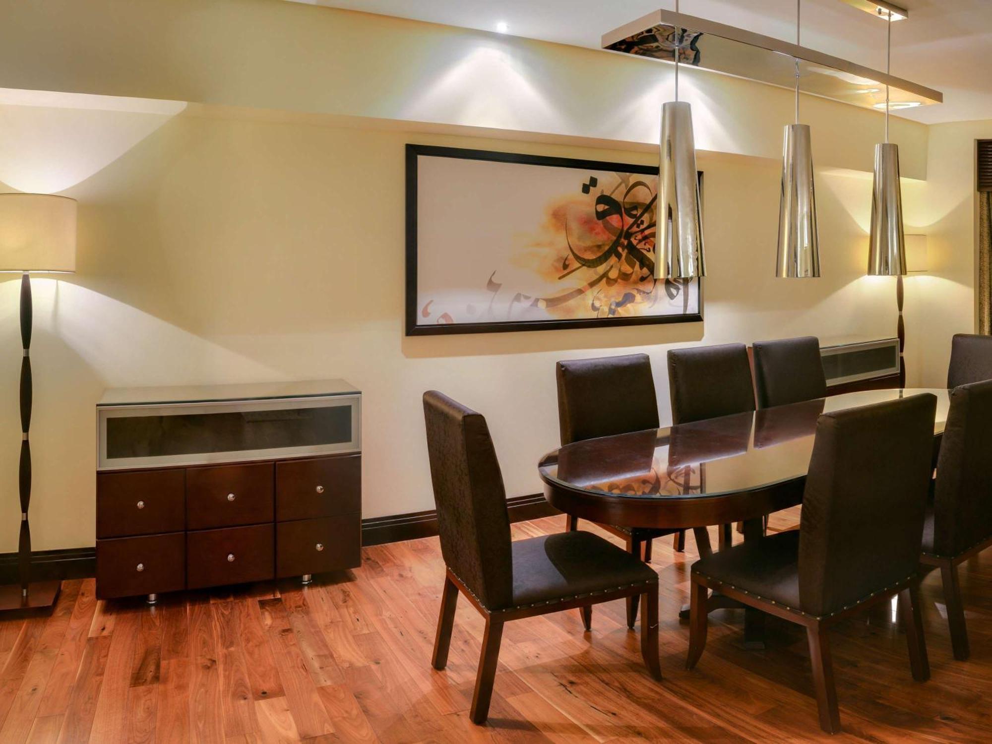 מלון Sofitel Al Khobar The Corniche מראה חיצוני תמונה A dining room