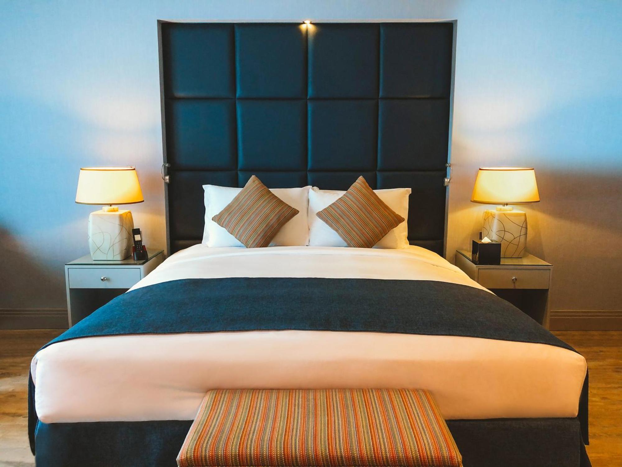 מלון Sofitel Al Khobar The Corniche מראה חיצוני תמונה A bedroom at the hotel